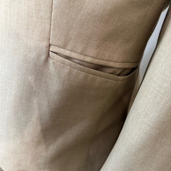 The Limited Collection Tan Light Brown Blazer Suit Coat Jacket Women’s Size 4 - Picture 4 of 9